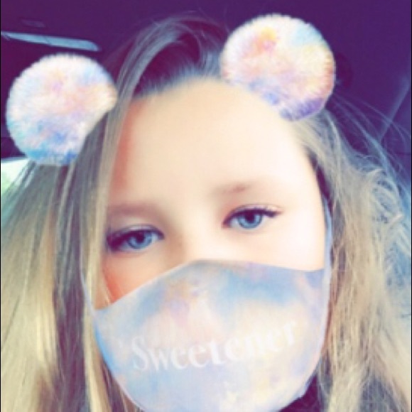 Meet your Posher, Mary - Picture 1 of 1